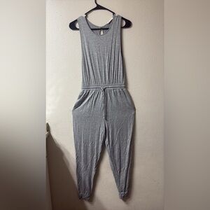 Elegant Heather Gray Women's Jumpsuit Size Small